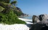 00546_lonelybeach_1280x800.jpg